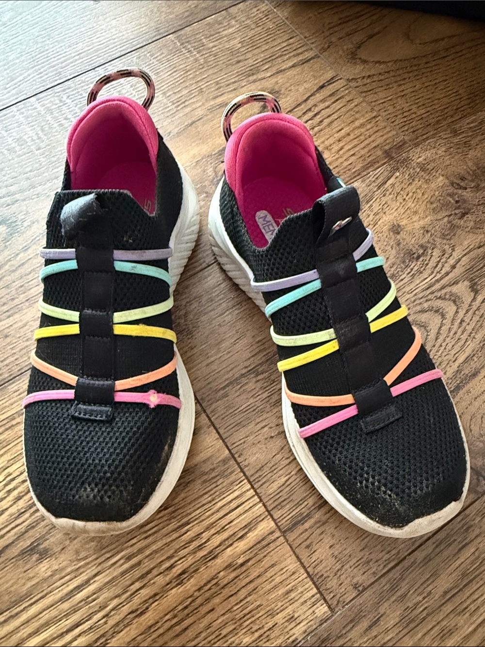 Slip-on kids sneakers